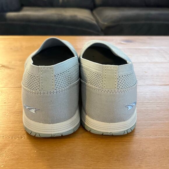 Altra TOKALA Women’s Slip-On Shoes Knit Size 10 Light Blue Comfort Loafers - Picture 5 of 7